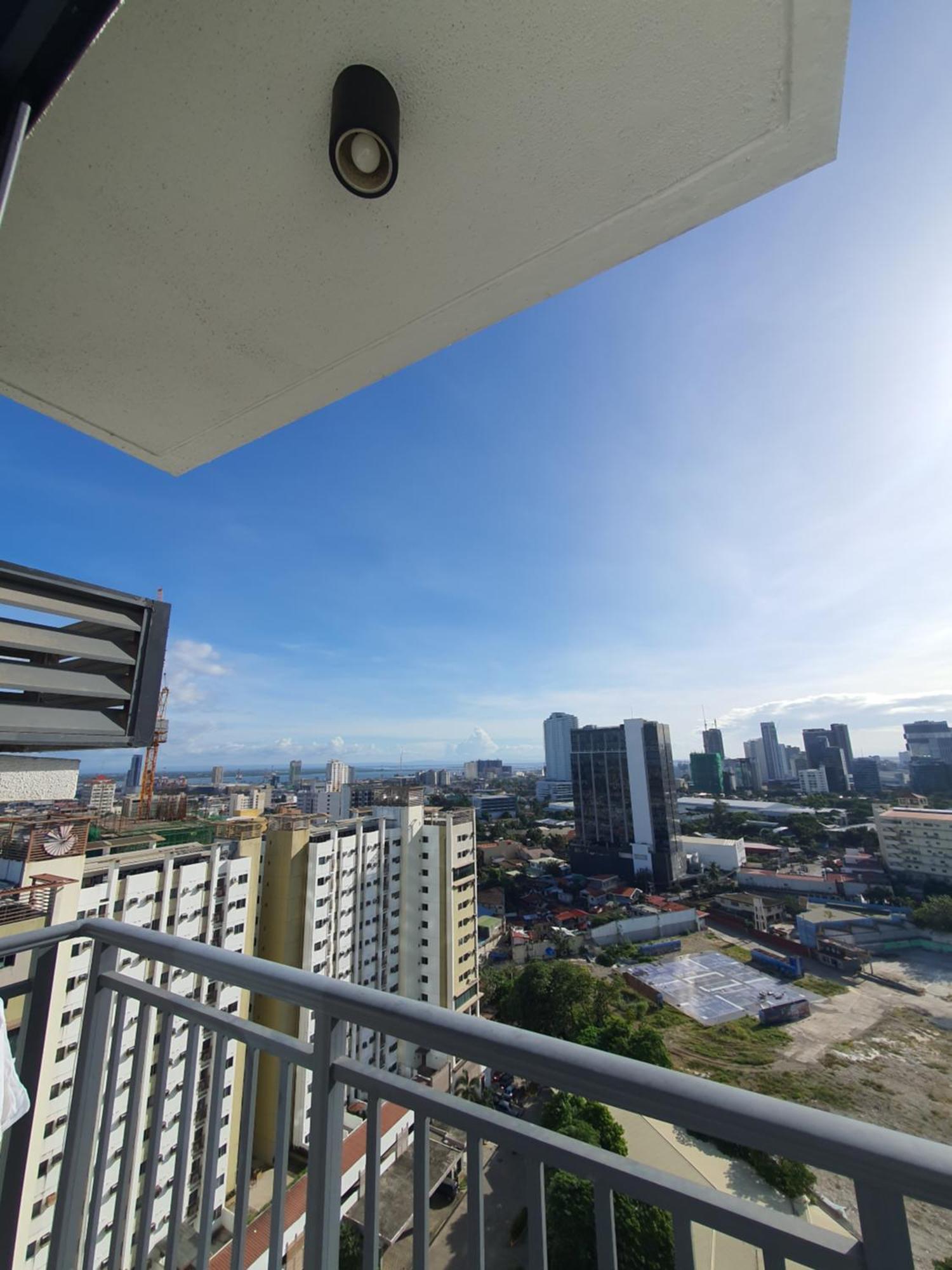 Arlowes At 20F Grand Residences 宿务 外观 照片